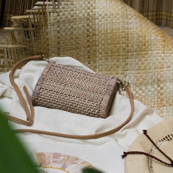 Misenka Emily Natural 2-Way Crossbody Bag